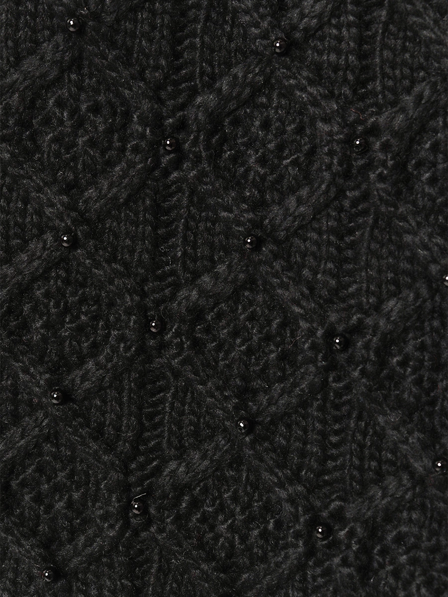Черный шарф с бусинами